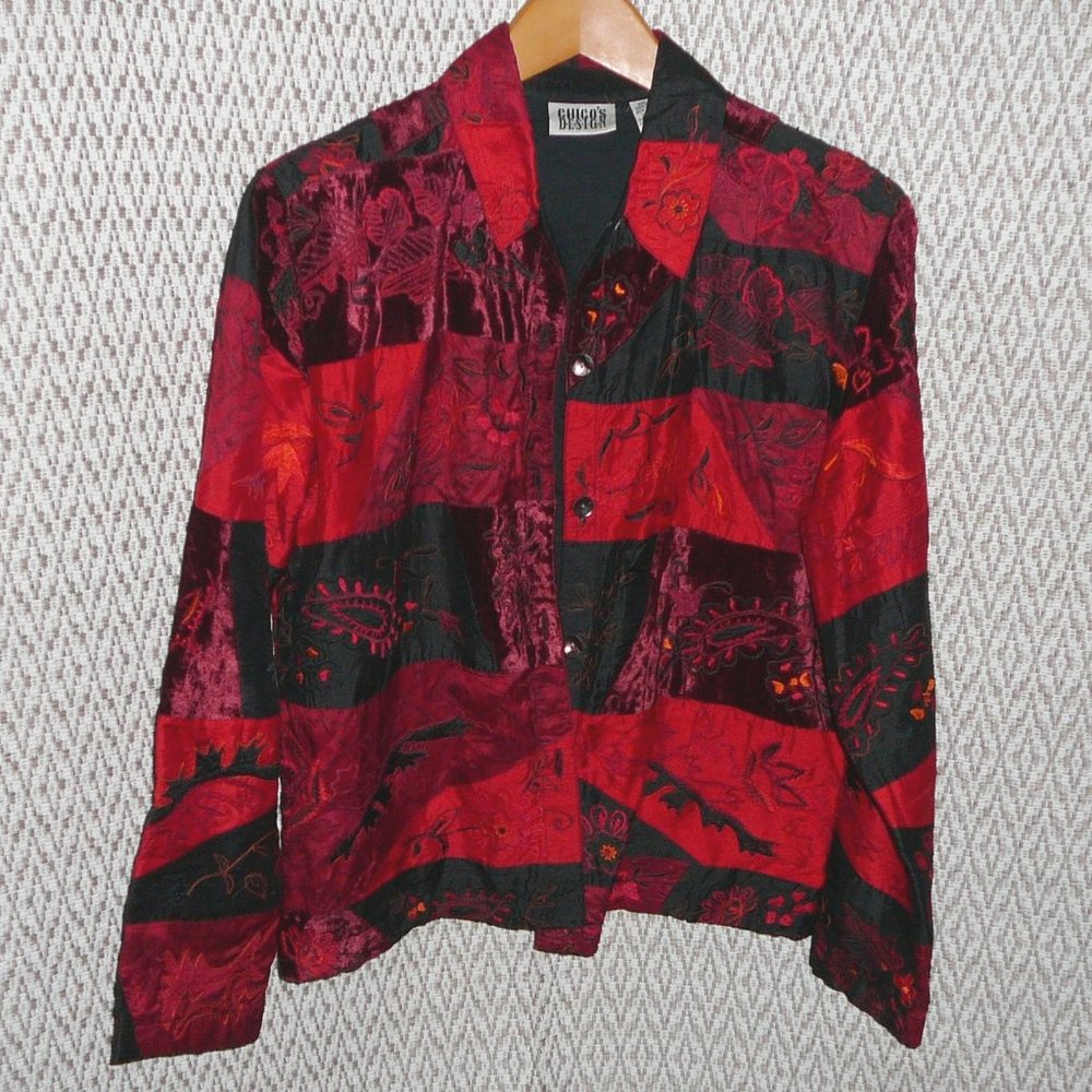 Chico's 1 Silk Embroidered Red Black Jacket M